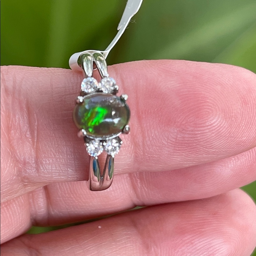 NWT Genuine Natural Black Opal & CZ Ring set in 925 Silver size 7